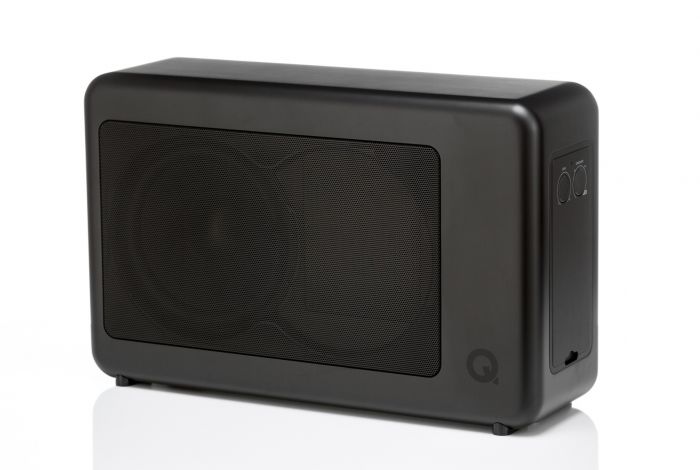 7060s_slim_subwoofer_black
