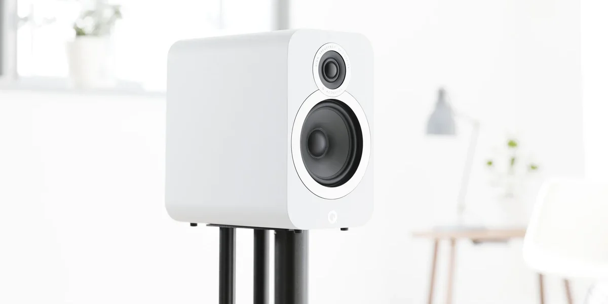 m_QAcoustics3010iWhiteGrilleOff-Product_1_1200x