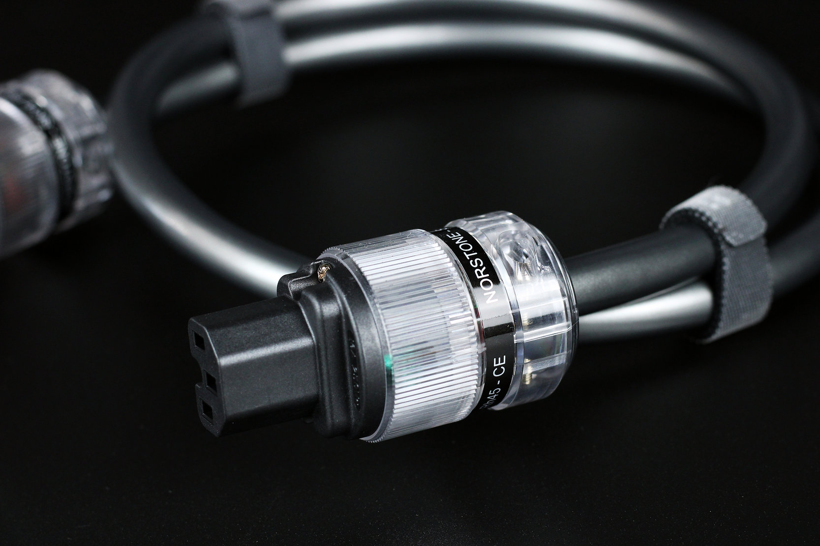 Norstone Skye Power Cable6